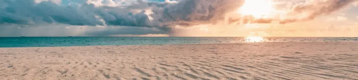 Aquarius Sauna İstanbul yorumları arasında öne çıkan sosyal bar ve lounge alanı