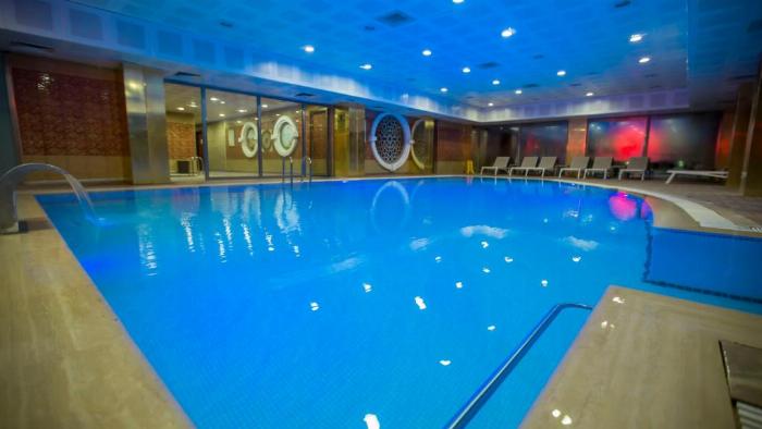 Aquarius Sauna İstanbul'daki modern ve hijyenik dinlenme alanları ve jakuzi