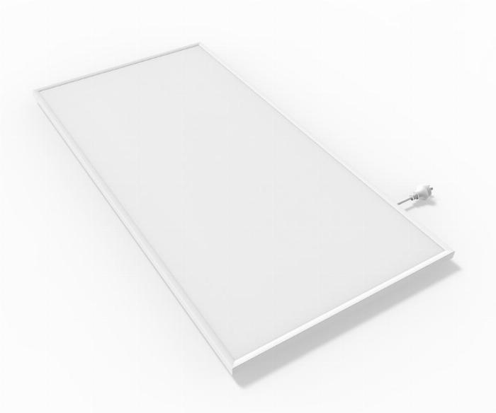 Modern bir kızılötesi saunanın içindeki karbon ısıtıcı paneller ve konforlu oturma alanı