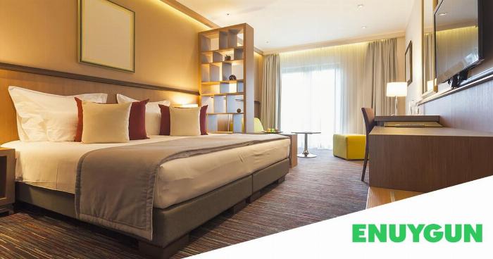 Perre La Mer Hotel'in ana restoranında sunulan zengin ve lezzetli açık büfe yemek çeşitleri.